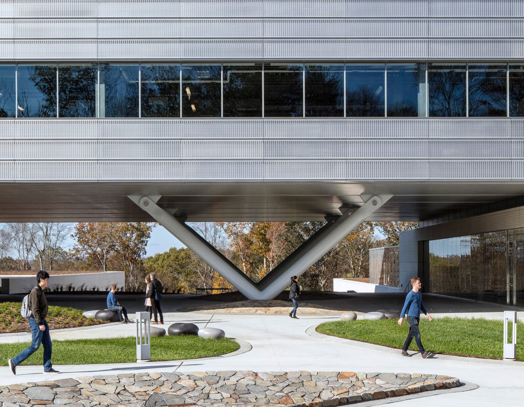 architectural exposed structural steel building supports on the UCONN campus